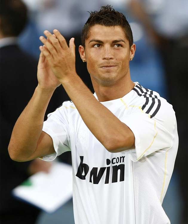 نــبــذهـ عــن حــيــاة لاعبــيــن كرة القدم عربيا وعاالميا.. User.aspx?id=648498&f=Ronaldo_7